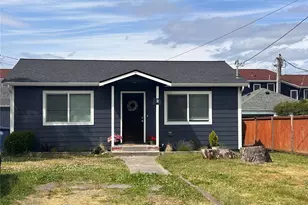 916 35th St, Anacortes, WA 98221 - Photo 1