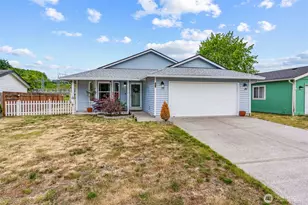 272 Adams Dr, Kelso, WA 98626 - Photo 1