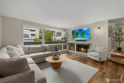 2500 W Manor Place #215, Seattle, WA 98199 - Photo 1