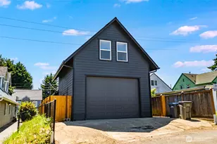 1012 9th St, Bremerton, WA 98337 - Photo 1