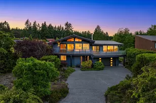 9882 Manitou Beach Dr NE, Bainbridge Island, WA 98110 - Photo 1