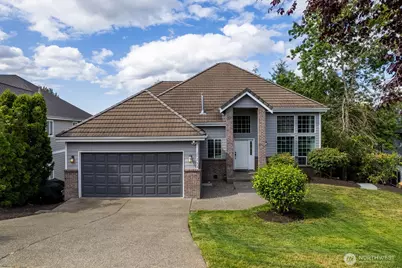 1233 17th Avenue SW, Puyallup, WA 98371 - Photo 1