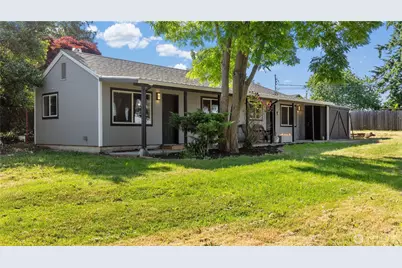 50 SE O'Leary Street, Oak Harbor, WA 98277 - Photo 1