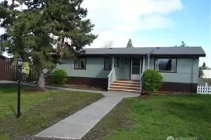 31 House Rd, Sequim, WA 98382 - Photo 1