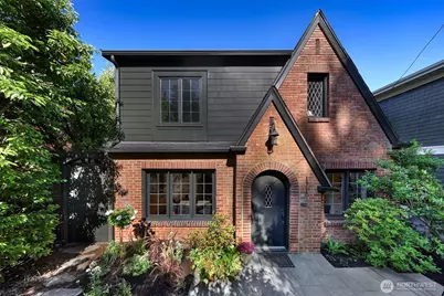 1714 37th Avenue, Seattle, WA 98122 - Photo 1