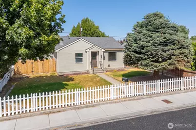 357 7th Avenue SW, Ephrata, WA 98823 - Photo 1