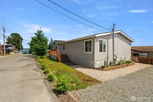 1908 2nd Ave W, Bremerton, WA 98312 - Photo 1