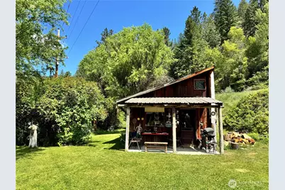 390 Customs Road, Curlew, WA 99118 - Photo 1