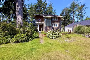 877 Mt Olympus Ave SE, Ocean Shores, WA 98569 - Photo 1