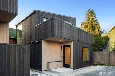 926 23rd Avenue, Seattle, WA 98122 - Photo 1