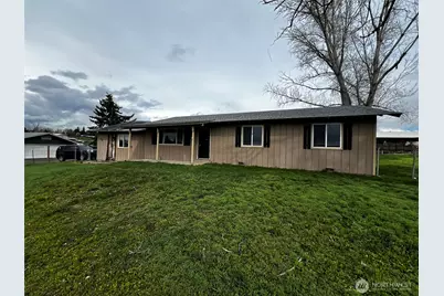 161 Whites Place, Selah, WA 98942 - Photo 1