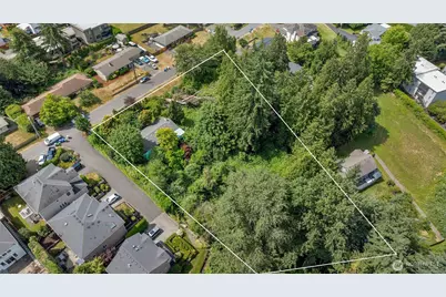 1412 N 40th Street, Renton, WA 98056 - Photo 1