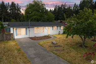 2312 Oak Dr, Steilacoom, WA 98388 - Photo 1