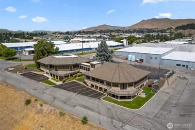 2525 Euclid Avenue, Wenatchee, WA 98801 - Photo 1