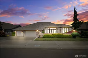 15807 136th Ave Ct E, Puyallup, WA 98374 - Photo 1