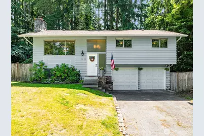 1622 196th Place SW, Lynnwood, WA 98036 - Photo 1