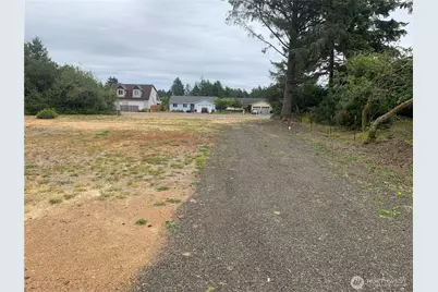 422 Orion Avenue SW, Ocean Shores, WA 98569 - Photo 1