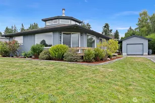 37712 Vista Key Dr NE, Hansville, WA 98340 - Photo 1