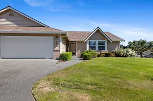 1 Lakewood Oaks Dr SW, Lakewood, WA 98499 - Photo 1