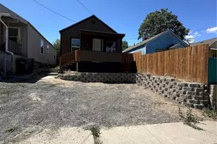 836 S Cashmere St, Wenatchee, WA 98801 - Photo 1