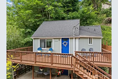 2569 E Williams Lane, Port Orchard, WA 98366 - Photo 1