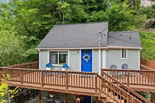 2569 E Williams Ln, Port Orchard, WA 98366 - Photo 1