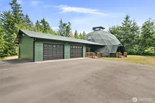2531 NE Rachels Ln, Poulsbo, WA 98370 - Photo 1