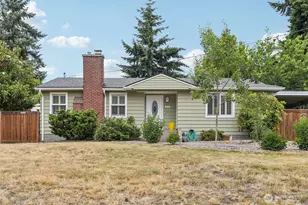 806 SW 126th St, Seattle, WA 98146 - Photo 1