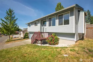 1985 Snowridge Ave, Port Orchard, WA 98366 - Photo 1