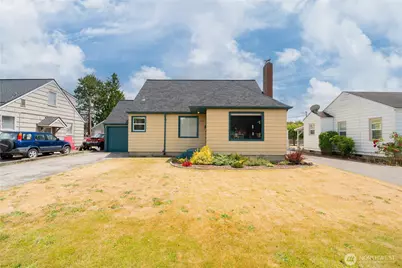 1028 20th Avenue, Longview, WA 98632 - Photo 1