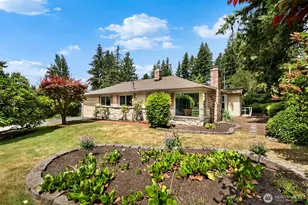 852 NE 194th St, Shoreline, WA 98155 - Photo 1