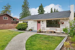 1456 N 128th St, Seattle, WA 98133 - Photo 1