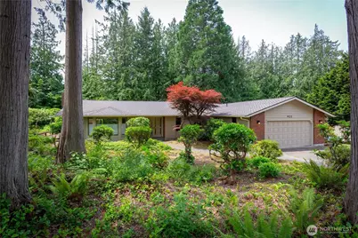 421 Shoshone Drive, Mount Vernon, WA 98273 - Photo 1