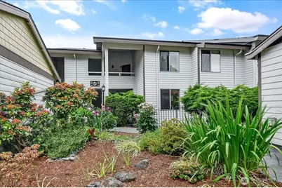 23501 Lakeview Drive #D204, Mountlake Terrace, WA 98043 - Photo 1