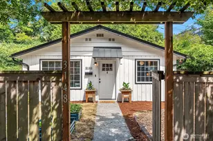 3148 Wetmore Ave S, Seattle, WA 98144 - Photo 1