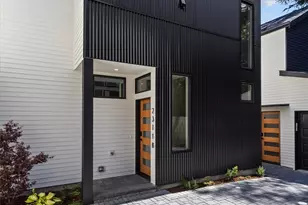 2311 N 135th St, Seattle, WA 98133 - Photo 1