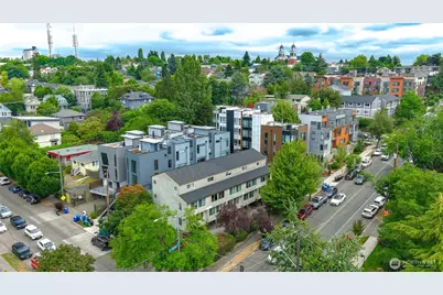 1402 E Cherry Street, Seattle, WA 98122 - Photo 1