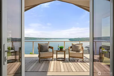 7 33rd Avenue NW, Gig Harbor, WA 98335 - Photo 1