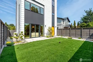 5429 25th Ave SW, Seattle, WA 98106 - Photo 1