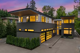 7652 NE 12th St, Medina, WA 98039 - Photo 1