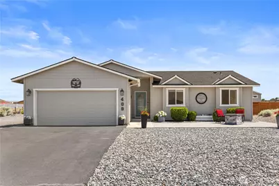 409 Davidson Boulevard SW, Mattawa, WA 99349 - Photo 1