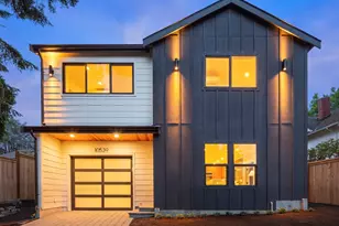 10539 Ashworth Ave N, Seattle, WA 98133 - Photo 1