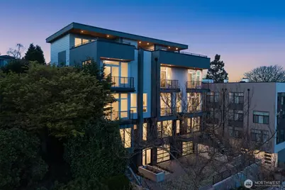 562 Lee Street, Seattle, WA 98109 - Photo 1