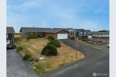 32601 G Street, Ocean Park, WA 98640 - Photo 1