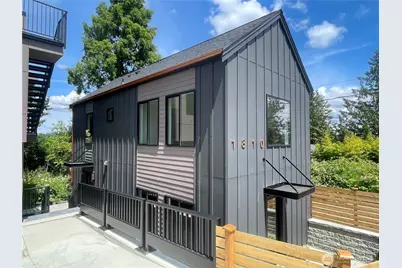 1810 S College Street, Seattle, WA 98144 - Photo 1
