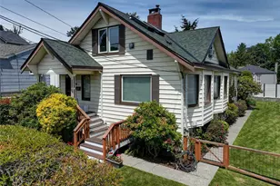 912 N 88th St, Seattle, WA 98103 - Photo 1