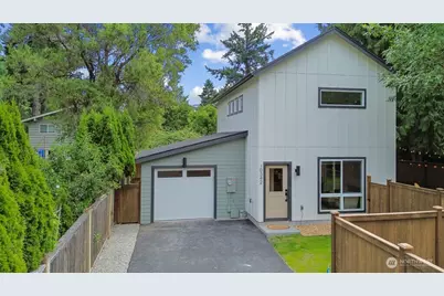 10342 39th Avenue NE, Seattle, WA 98125 - Photo 1