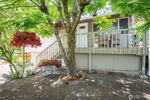 110 S 198th Pl, Des Moines, WA 98148 - Photo 1