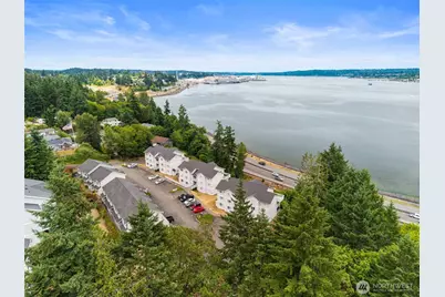 2255 Highview Lane W #D101, Bremerton, WA 98312 - Photo 1