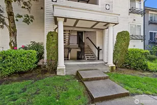 15415 35th Ave W, Lynnwood, WA 98087 - Photo 1